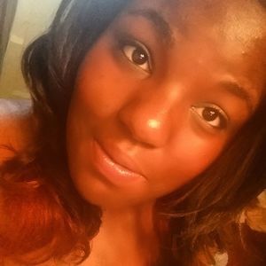 Meet your Posher, Marie